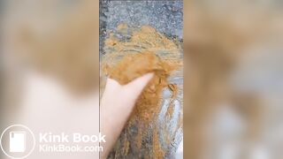 SCAT - Sexy girls Pooping 20