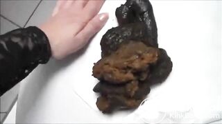 Tight womens asses pooping in public toilets