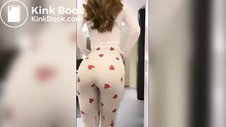 SCAT - Sexy girls Pooping 22