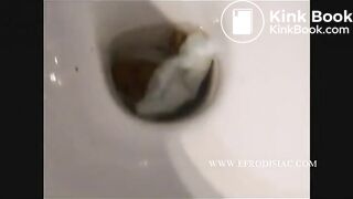 SCAT - Sexy girls Pooping 27