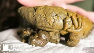 SCAT - Sexy girls Pooping 25