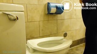 SCAT - Sexy girls Pooping 25