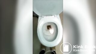 SCAT - Sexy girls Pooping 25