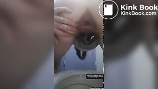 SCAT - Sexy girls Pooping 26