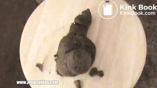 SCAT - Sexy girls Pooping 25