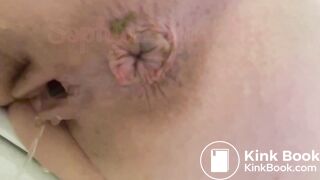 SCAT - Sexy girls Pooping 27