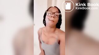 SCAT - Sexy girls Pooping 27