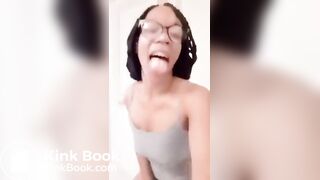 SCAT - Sexy girls Pooping 27
