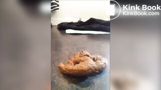 SCAT - Sexy girls Pooping 28