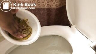 SCAT - Sexy girls Pooping 27