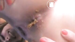 SCAT - Sexy girls Pooping 28