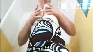 SCAT - Sexy girls Pooping 29