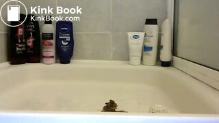 SCAT - Sexy girls Pooping 20
