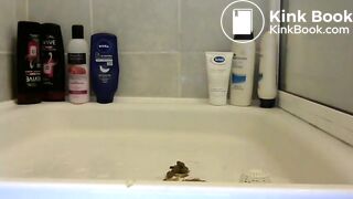 SCAT - Sexy girls Pooping 20