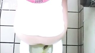 SCAT - Sexy girls Pooping 29