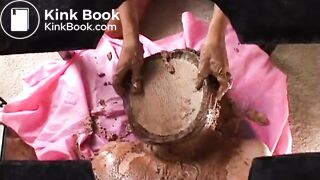 SCAT - Sexy girls Pooping 30