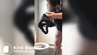 SCAT - Sexy girls Pooping 30