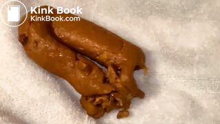 SCAT - Sexy girls Pooping 24