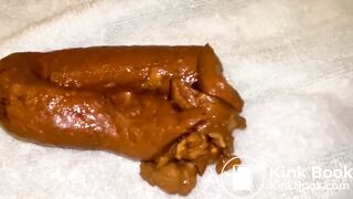 SCAT - Sexy girls Pooping 24