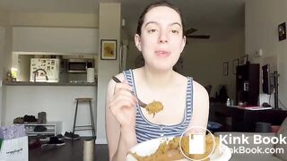 SCAT - Sexy girls Pooping 30