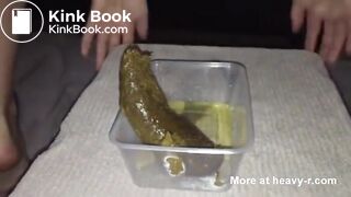 SCAT - Sexy girls Pooping 26