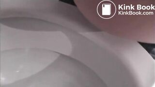 SCAT - Sexy girls Pooping 32