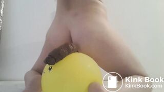 SCAT - Sexy girls Pooping 26