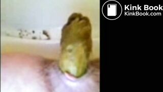 SCAT - Sexy girls Pooping 32