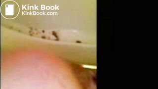 SCAT - Sexy girls Pooping 32