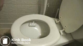 SCAT - Sexy girls Pooping 32