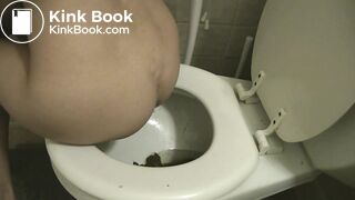 SCAT - Sexy girls Pooping 32