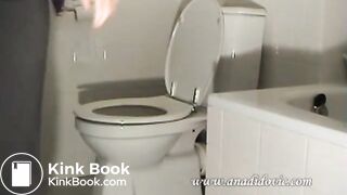 SCAT - Sexy girls Pooping 33