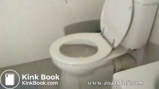 SCAT - Sexy girls Pooping 33