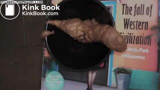 SCAT - Sexy girls Pooping 26