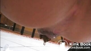 SCAT - Sexy girls Pooping 28