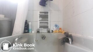 SCAT - Sexy girls Pooping 24