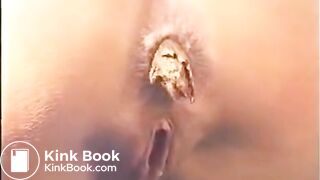 SCAT - Sexy girls Pooping 31