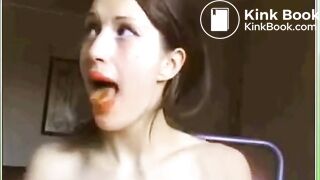 SCAT - Sexy girls Pooping 34