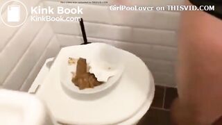 SCAT - Sexy girls Pooping 29