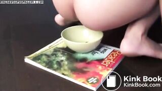 SCAT - Sexy girls Pooping 35