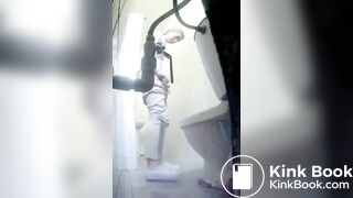 SCAT - Sexy girls Pooping 37