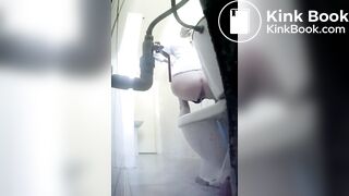 SCAT - Sexy girls Pooping 37