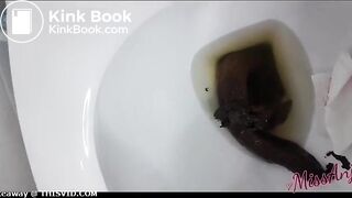 SCAT - Sexy girls Pooping 29