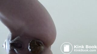 SCAT - Sexy girls Pooping 29