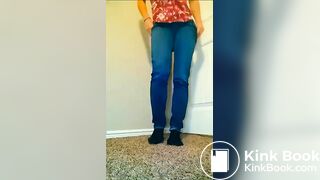 SCAT - Sexy girls Pooping 37