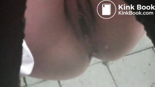 SCAT - Sexy girls Pooping 38