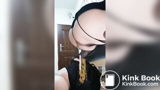 SCAT - Sexy girls Pooping 33
