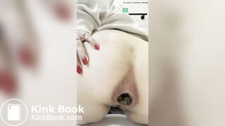 SCAT - Sexy girls Pooping 33