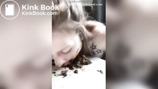 SCAT - Sexy girls Pooping 34