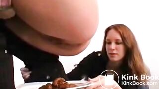 SCAT - Sexy girls Pooping 41